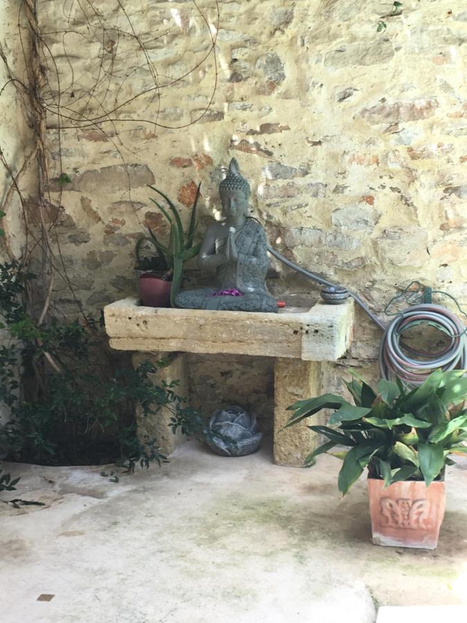 Lunel Bien-Etre ภายนอก รูปภาพ